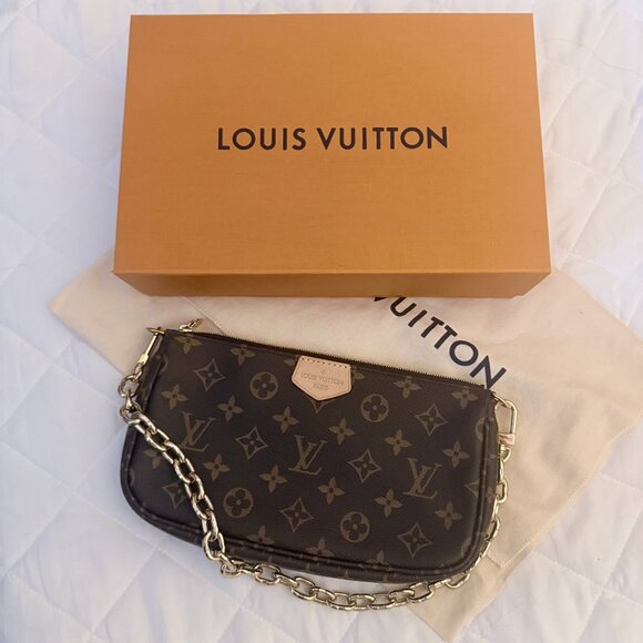 louis vuitton pochette-monogram - Picture 1 of 5
